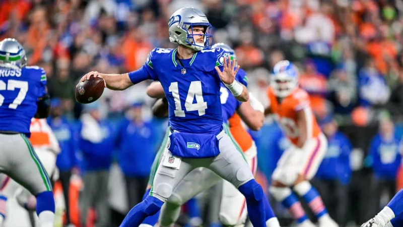 NFL Week 7 latest intel, buzz questions, news, fantasy tips: What w...