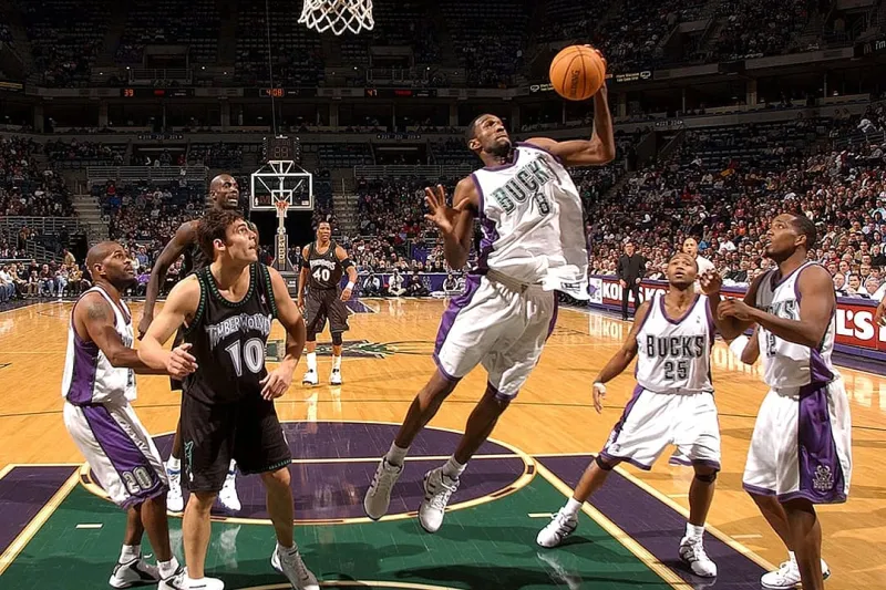 8 wild NBA contract stories that changed the league forever
