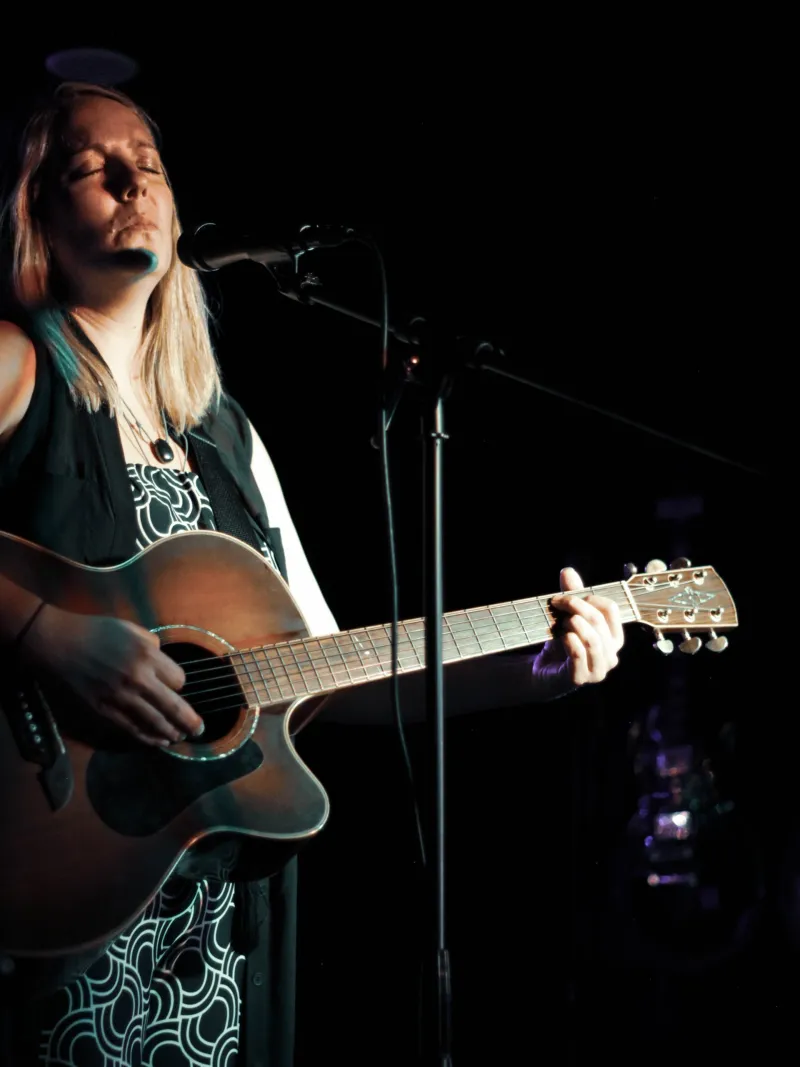 Singer-songwriter's musical and sobriety journey leads back to Park City