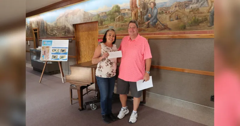 Tammie Adams Receives Gift from Secret Samaritan