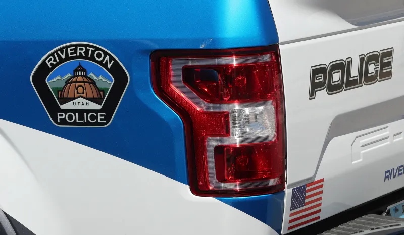 Riverton man stabbed brother in argument over walking the dog, police say