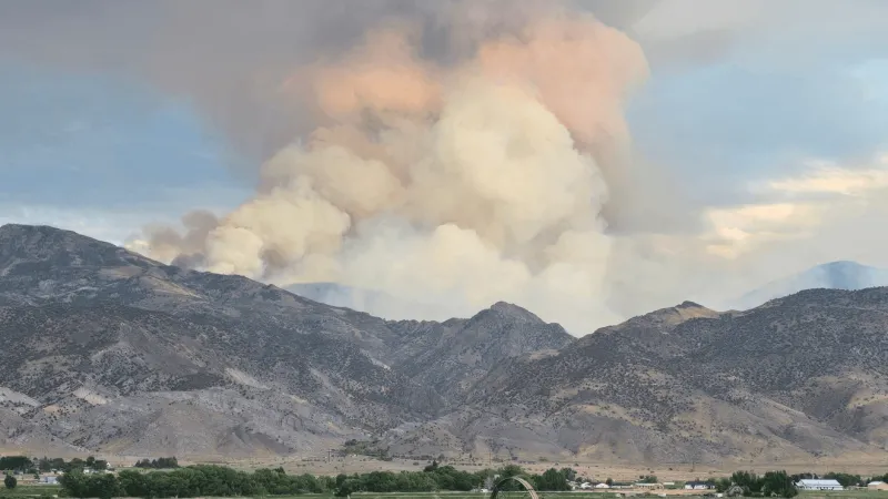 Red flag conditions fuel rapid growth of Monroe Canyon Fire