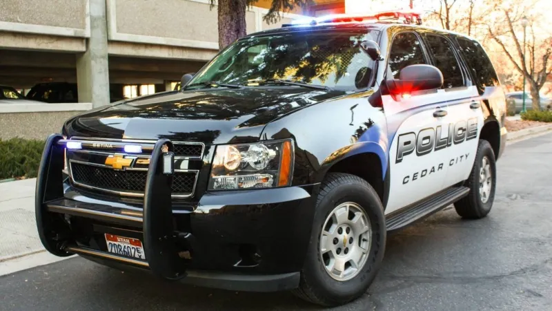 Burglary suspect at large in Cedar City after crashing vehicle, fleeing on foot
