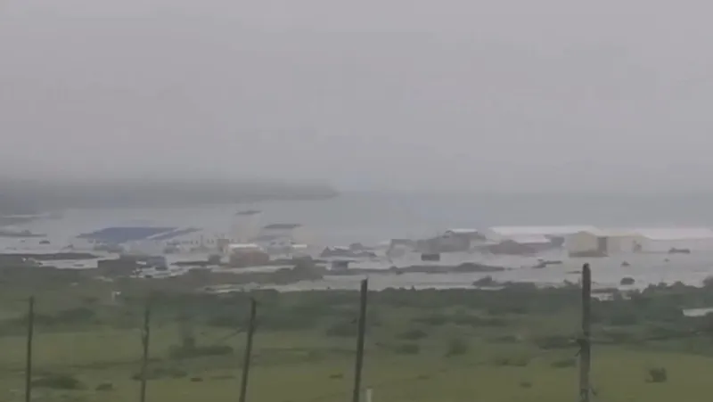 Tsunami hits Russia's islands and Japan after 8.8-magnitude earthquake off Russia