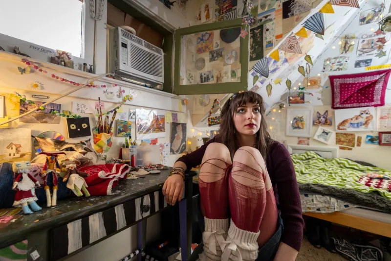 Moldy Apples: DIY Festival Kid Row