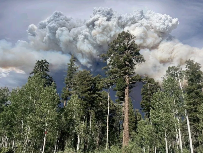 Colorado national park reopens; Grand Canyon fire quadruples in week