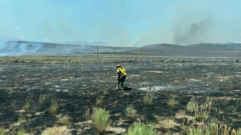 Utah governor visits scene of Monroe Canyon Fire, 'begging' residents to exercise caution