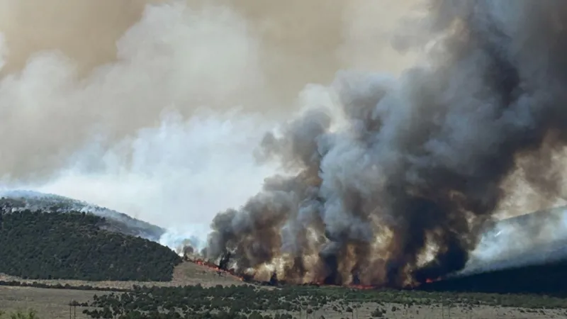 Utah governor declares state of emergency in response to escalating wildfires