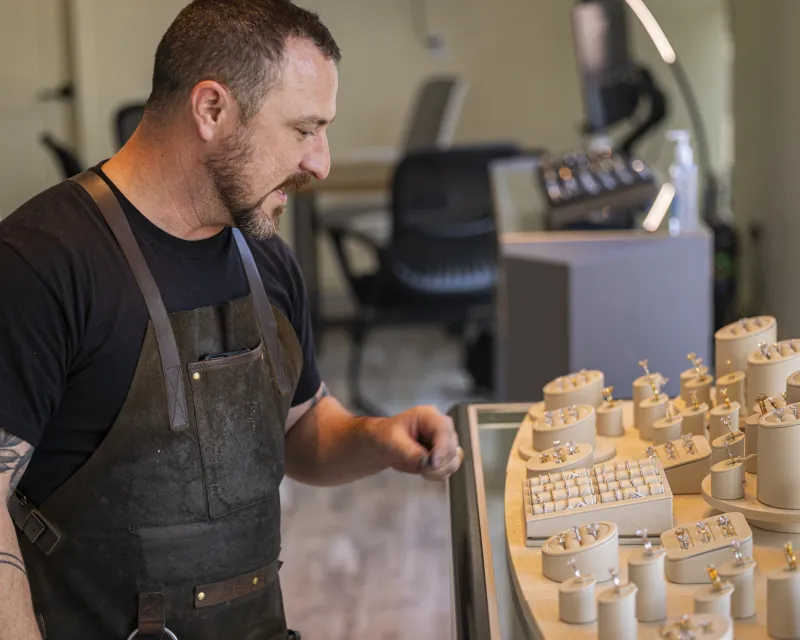 Former military explosive technician takes pride in crafting unique fine jewelry