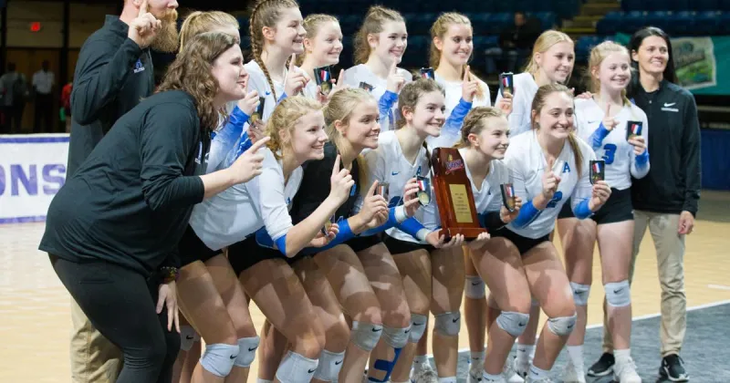 High school roundup: Auburn's Zuckerwar, Millirons earn top Class 1 honors