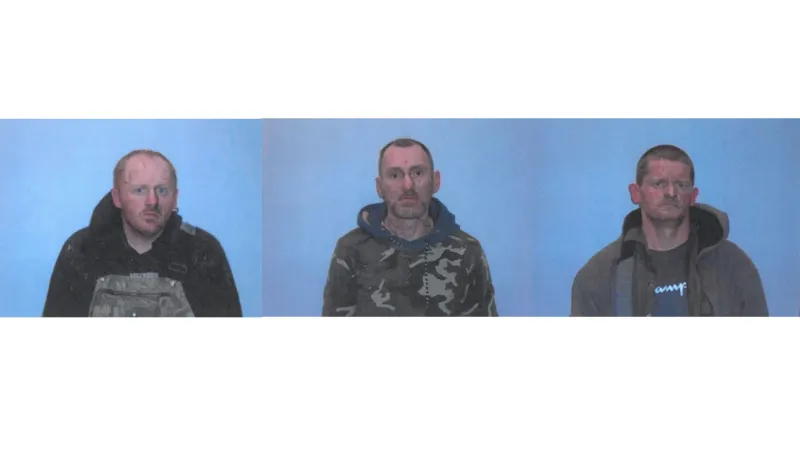 3 men facing multiple charges following standoff in Scott County