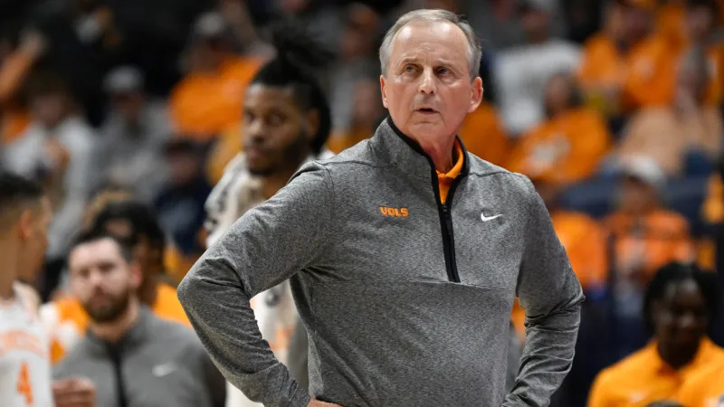 Barnes complimentary of Vols focus during Battle 4 Atlantis run
