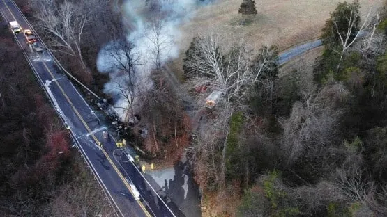 Albemarle County: Tractor-trailer carrying lumber on Ivy Road overturns, catches fire