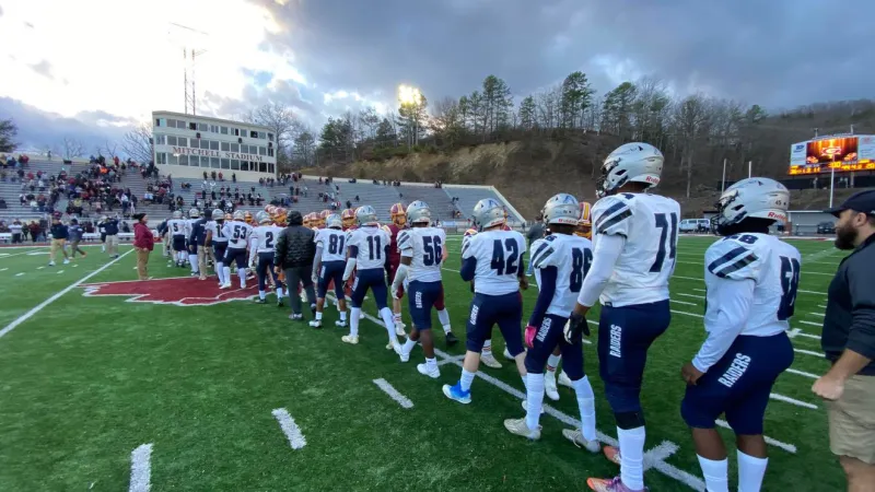 Appomattox falls short in state semifinal to Graham, 36-20