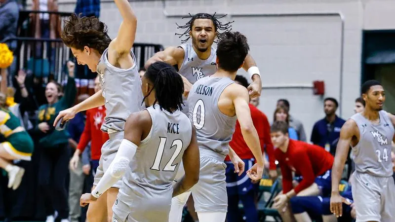 Tribe Scribe: Late tip-in and defensive stop lead W&M past Richmond, 58-57