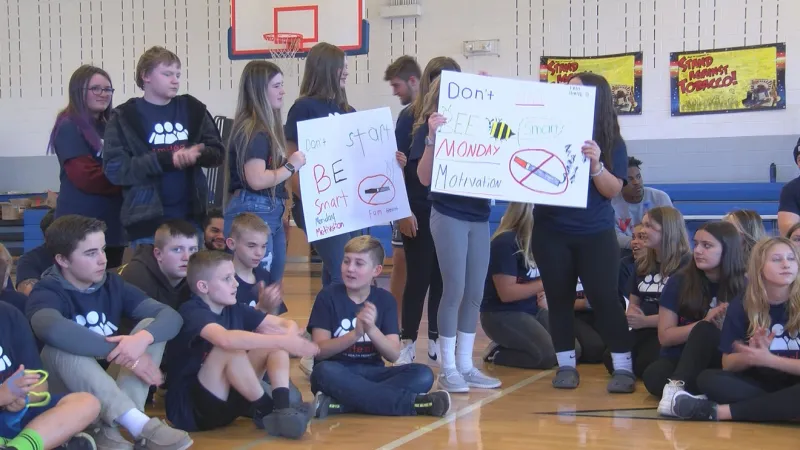 UVA-Wise and Coeburn Middle School students partner to bring awareness to tobacco use
