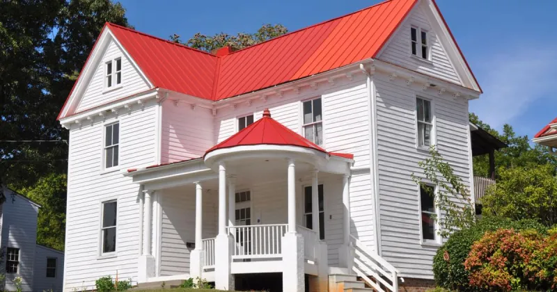 Holiday tour takes a new look at the Old West End in Danville