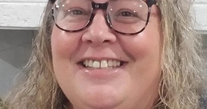 Mary Ellen Viglis