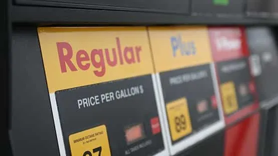 Gas prices below $3 a gallon in some areas: Everybody could be there by Christmas
