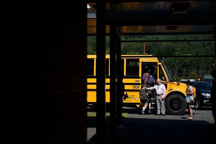 White River Valley principal to take medical leave of absence