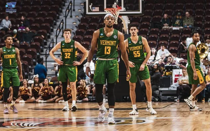 Men's Basketball Heads Back on the Road, Visits Yale Tuesday