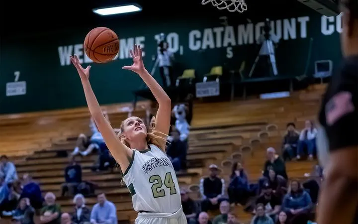 Stifling Defense, Career Night from Anna Olson Leads Women's Basketball Past Army