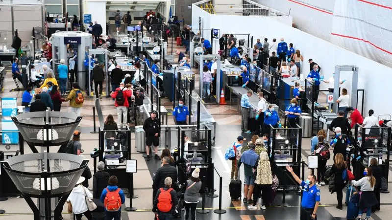 Deadline for REAL ID extended, giving US air travelers a reprieve