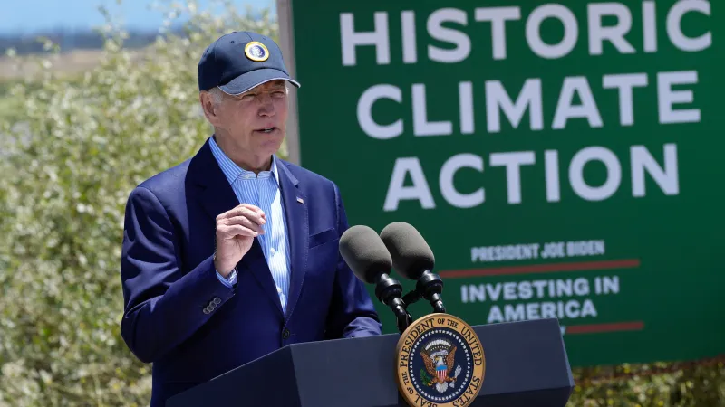 Arctic blast fuels scrutiny of Biden's $8B electric bus push as watchdogs cite oversight failures