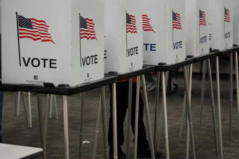 New Mexico law bars armed federal agents at polls