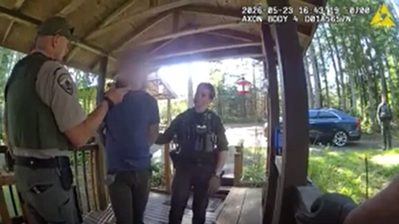 VIDEO: Shelton man arrested after allegedly speeding off from DUI stop at 100 mph