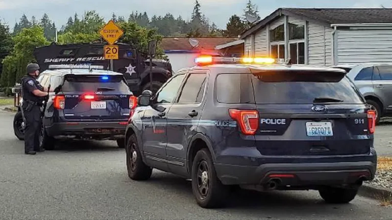 Teen, woman arrested over alleged connection to Mount Vernon homicide