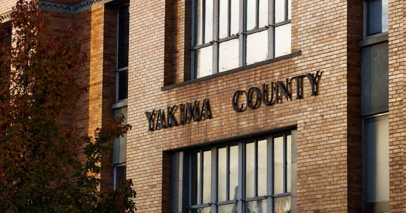 Prosecutors drop charges against man accused of robbing Sunnyside teen in 2025