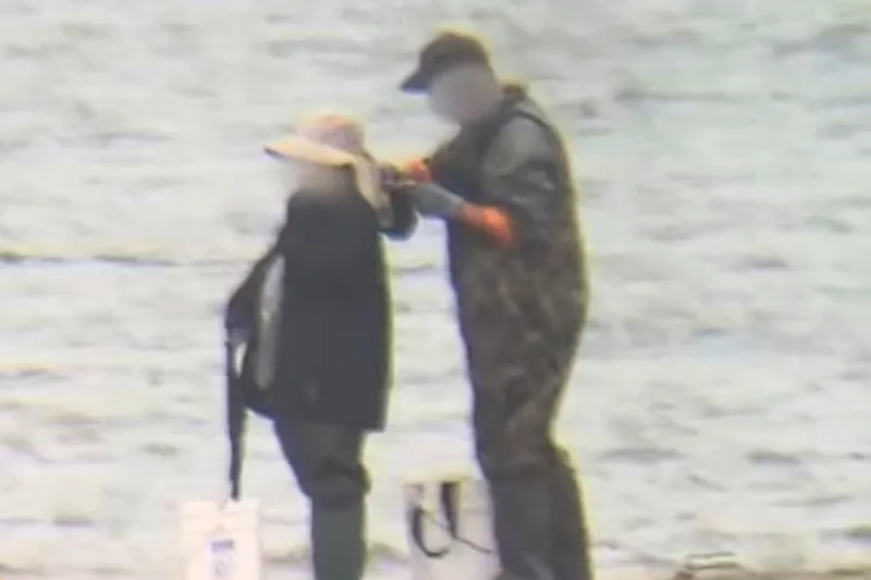 4 Caught on Camera Poaching Dungeness Crab-Video Shows All