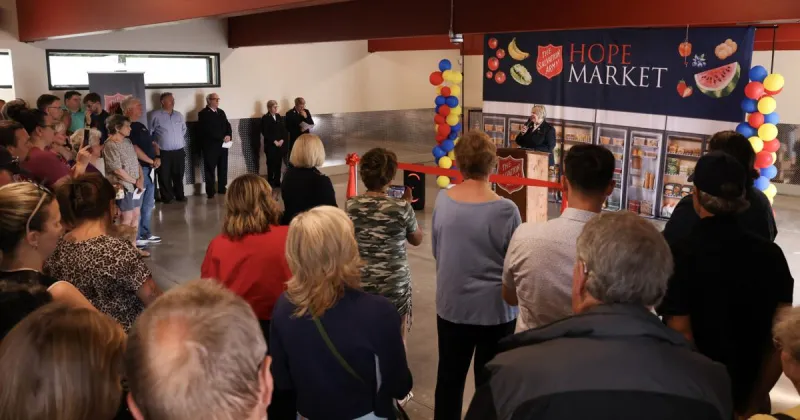 Salvation Army celebrates opening of Hope Market food pantry in Yakima