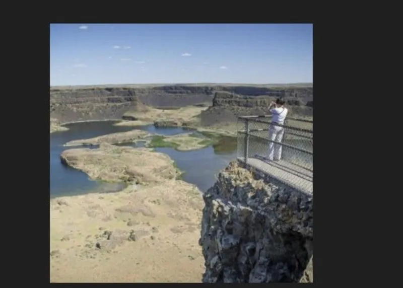 Grant County Deputy Talks Would-Be Dry Falls Jumper Off Ledge