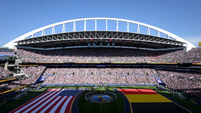 GALLERY: World Cup fans flood Seattle for last match between Team USA and Belgium