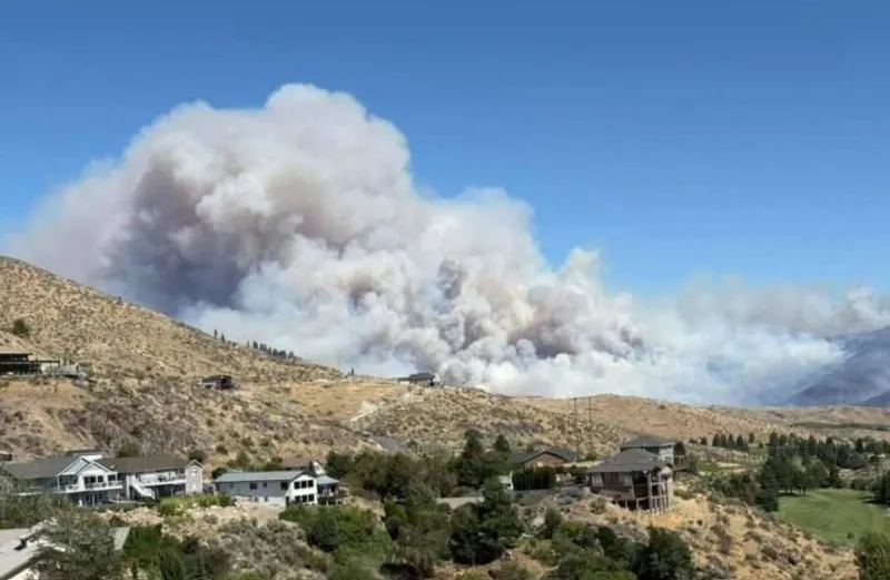 Multiple Homes Destroyed By Chelan Hills Fire, Now 20,000 Acres