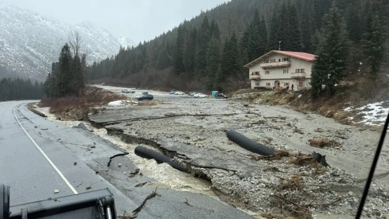 Storm-ravaged US 2 near Leavenworth getting permanent repairs this month, including 4-day closure