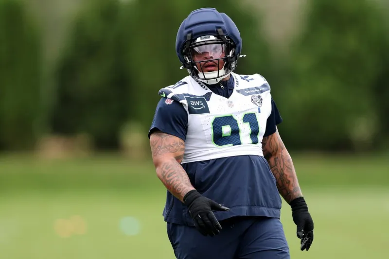 Grip Test Proves Which Seattle Seahawk Player Is the Strongest