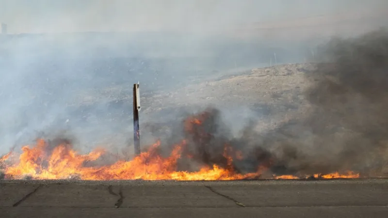 Level 3 'Go Now' evacuation ordered for Vantage as fast wildfire spreads