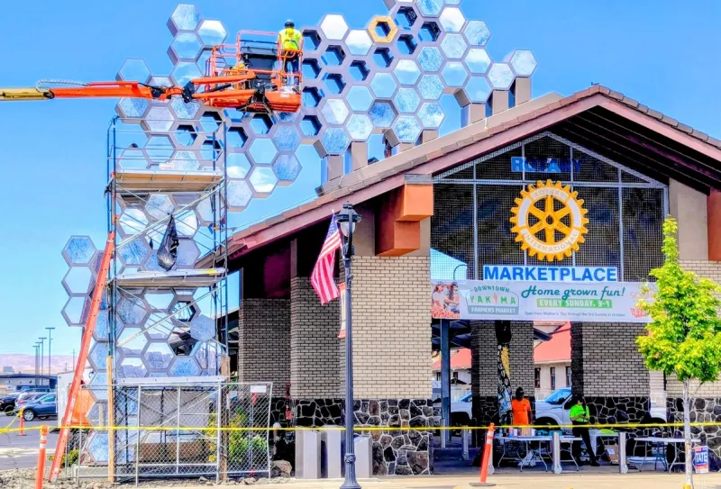 What's Going on with the Rotary Marketplace in Downtown?