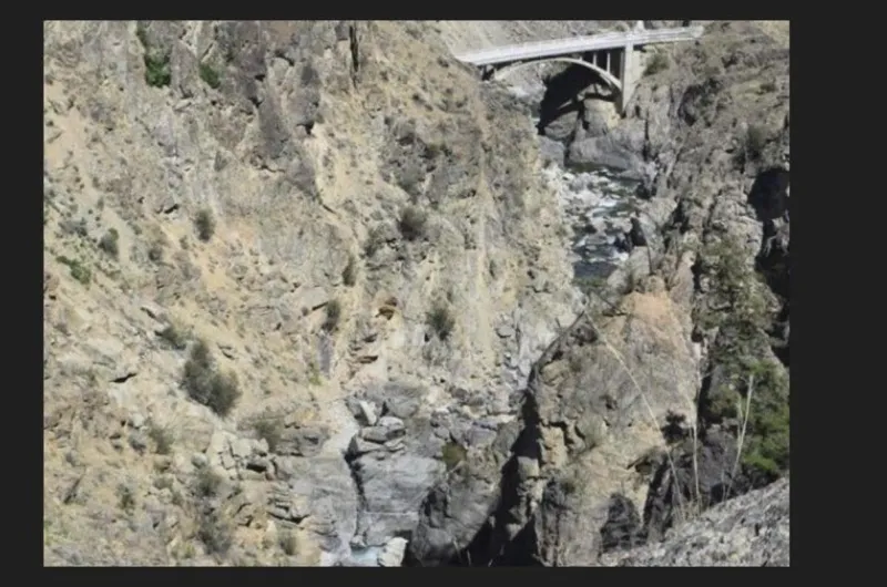 Chelan River 'Lowered' so Accident Victim, Truck, Can Be Pulled From Steep Canyon