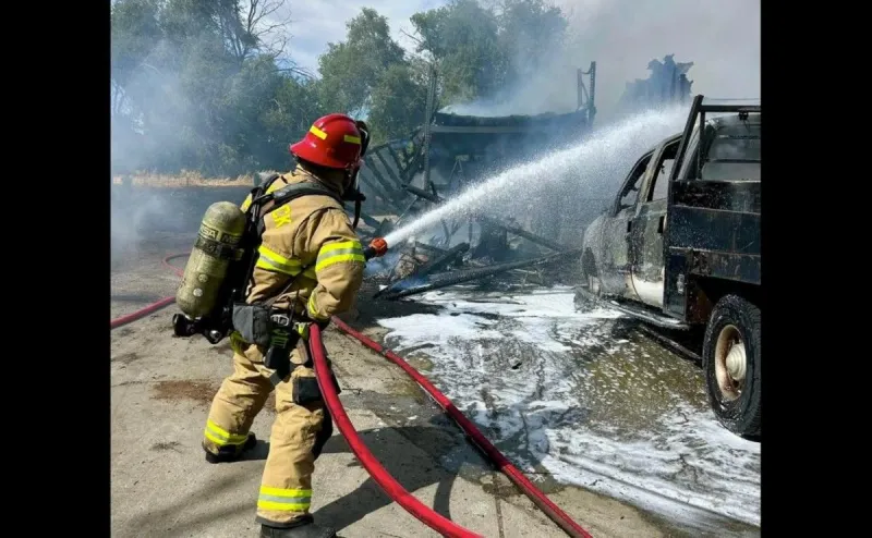 Kennewick Fire Crews Save Home, Others, From Large Shed-Barn Fire [VIDEO]