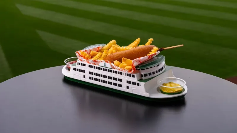 New bites and sips join the Mariners ballpark lineup, including a vegan BLT