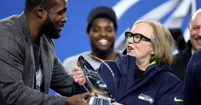 Seahawks sale could be discussed at 'summer camp for billionaires'