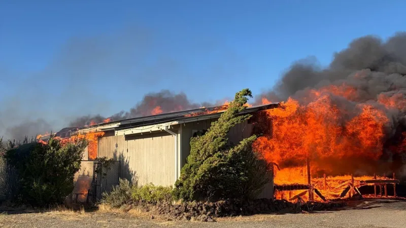 Firefighter loses home battling Kittitas County wildfire that destroyed 2 properties