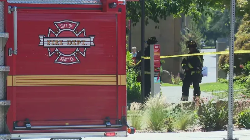 Hazmat crews investigate reported natural gas odor at Seattle University building