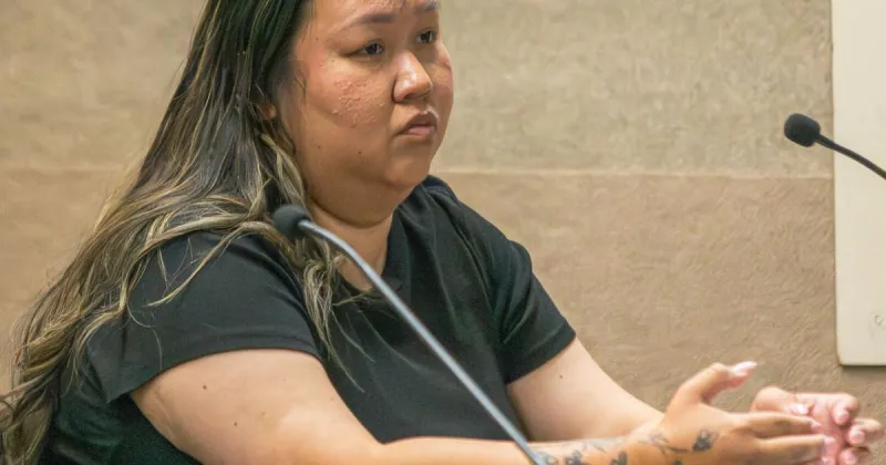Wapato woman charged with embezzling thousands from basketball booster club