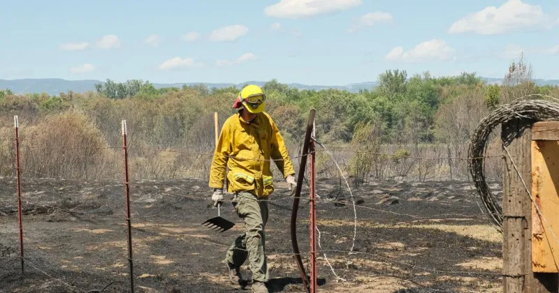 Fires near White Swan destroy 24 structures, including a church and 16 occupied homes