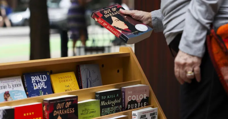 Commentary: Texas is right. Everyone should read 'Fahrenheit 451'